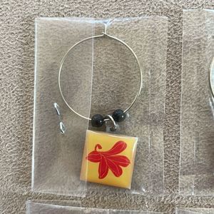 WINE CHARMS - Hilton Hotels